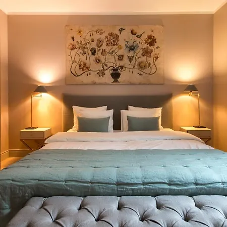 ホテル Zamek Sarny - Schloss Scharfeneck *