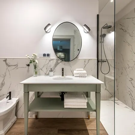 Hotel Zamek Sarny - Schloss Scharfeneck Kłodzko