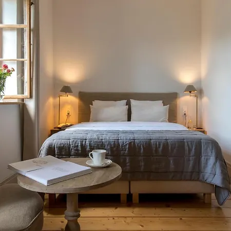 Zamek Sarny - Schloss Scharfeneck