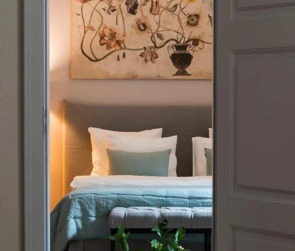 Zamek Sarny - Schloss Scharfeneck Kłodzko